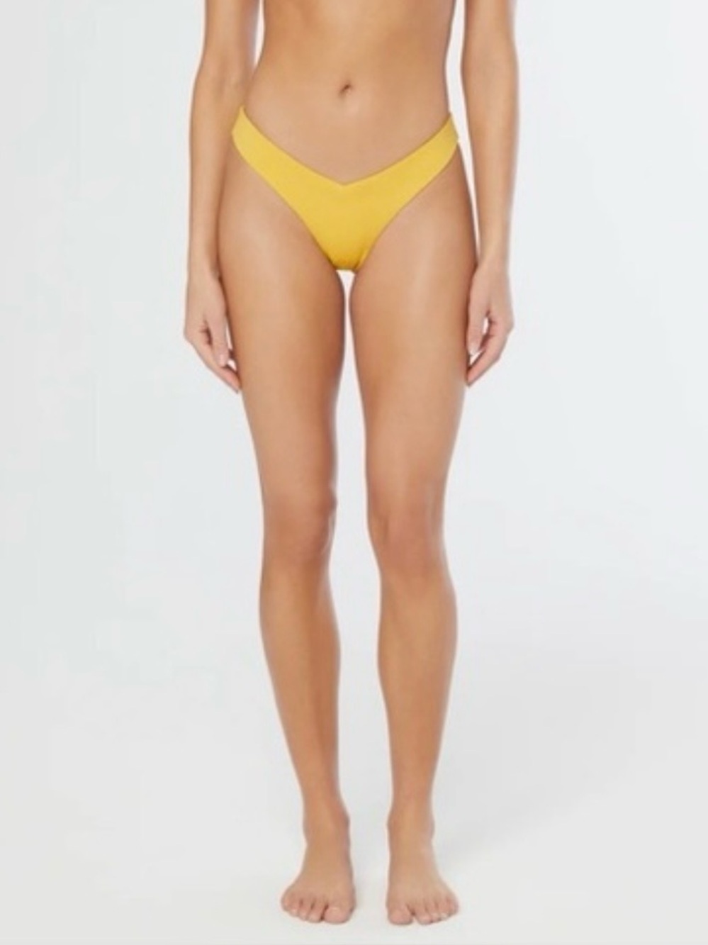 ONIA
The Chiara Bikini Bottom
in Burnt Sun
Size Medium NWT 154
